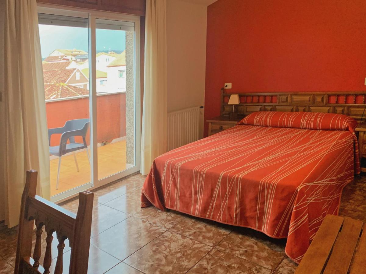 Hostal Las Vegas Cangas do Morrazo Bagian luar foto